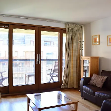 Apartment 2 Floor 2 Bedroom Beside Ifsc And Grand Canal Dock Dublin